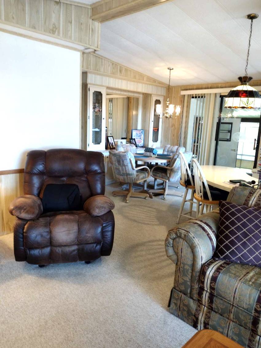 1901 U. S. 17-92 W a Lake Alfred, FL Mobile or Manufactured Home for Sale